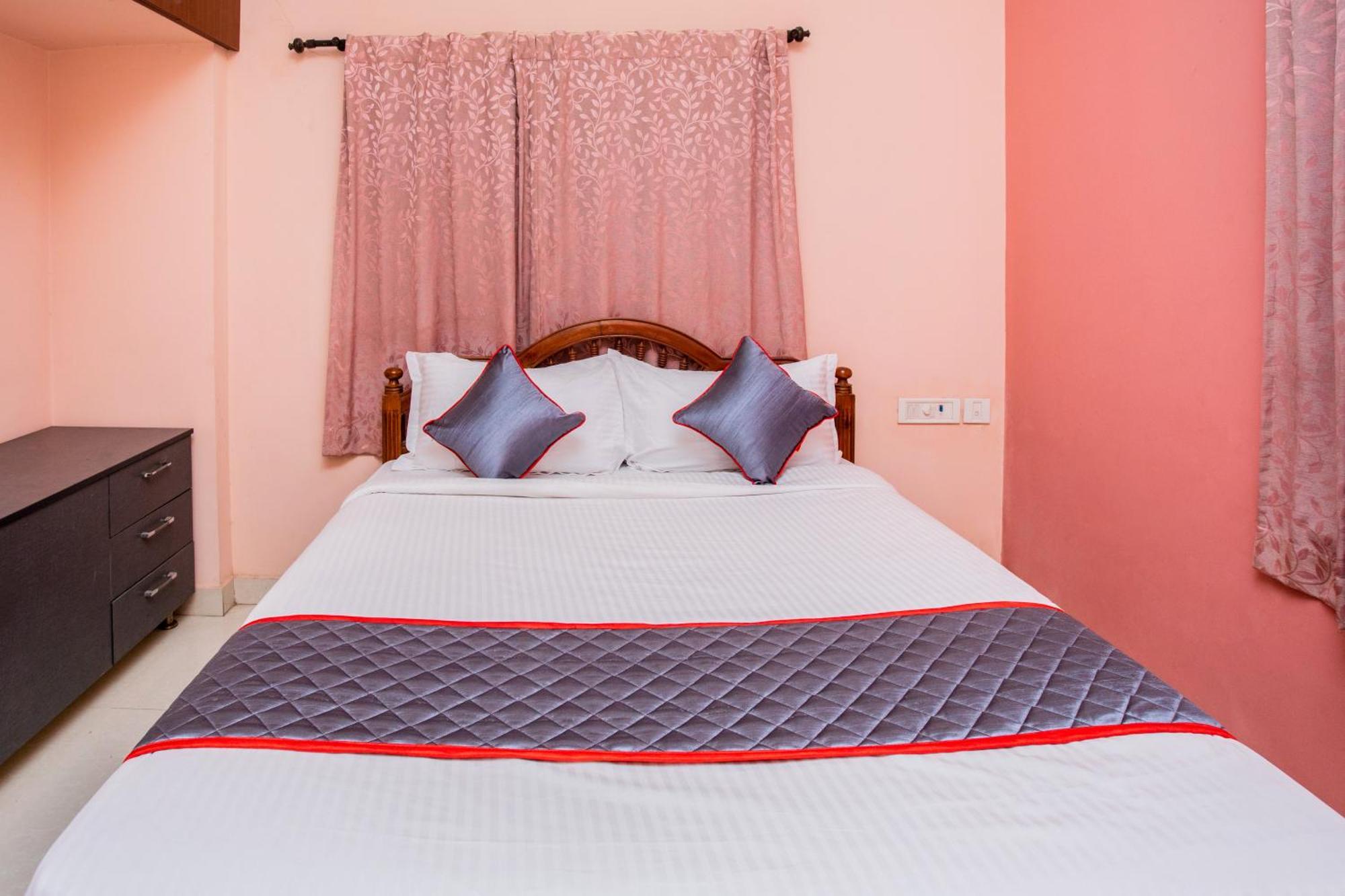 Its South East Residency Hotel Chennai Exterior photo